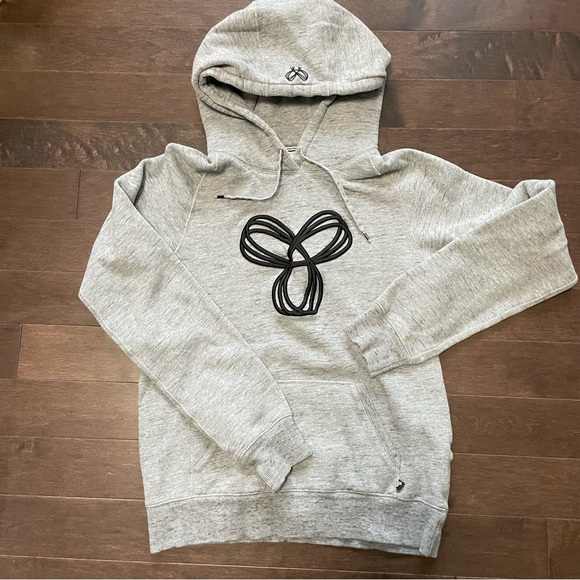 TNA Tops - Aritzia TNA Grey Baltic Logo Hoodie Women’s Medium